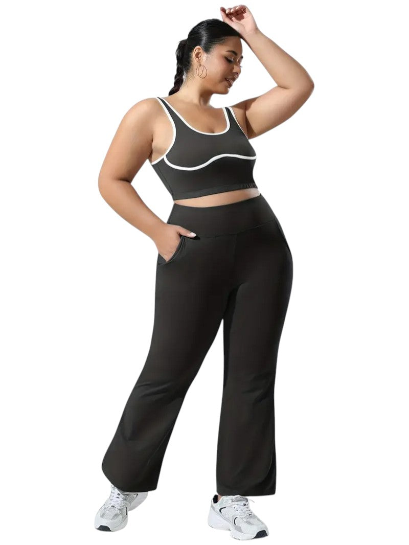 CURVEEASE Flare Pants