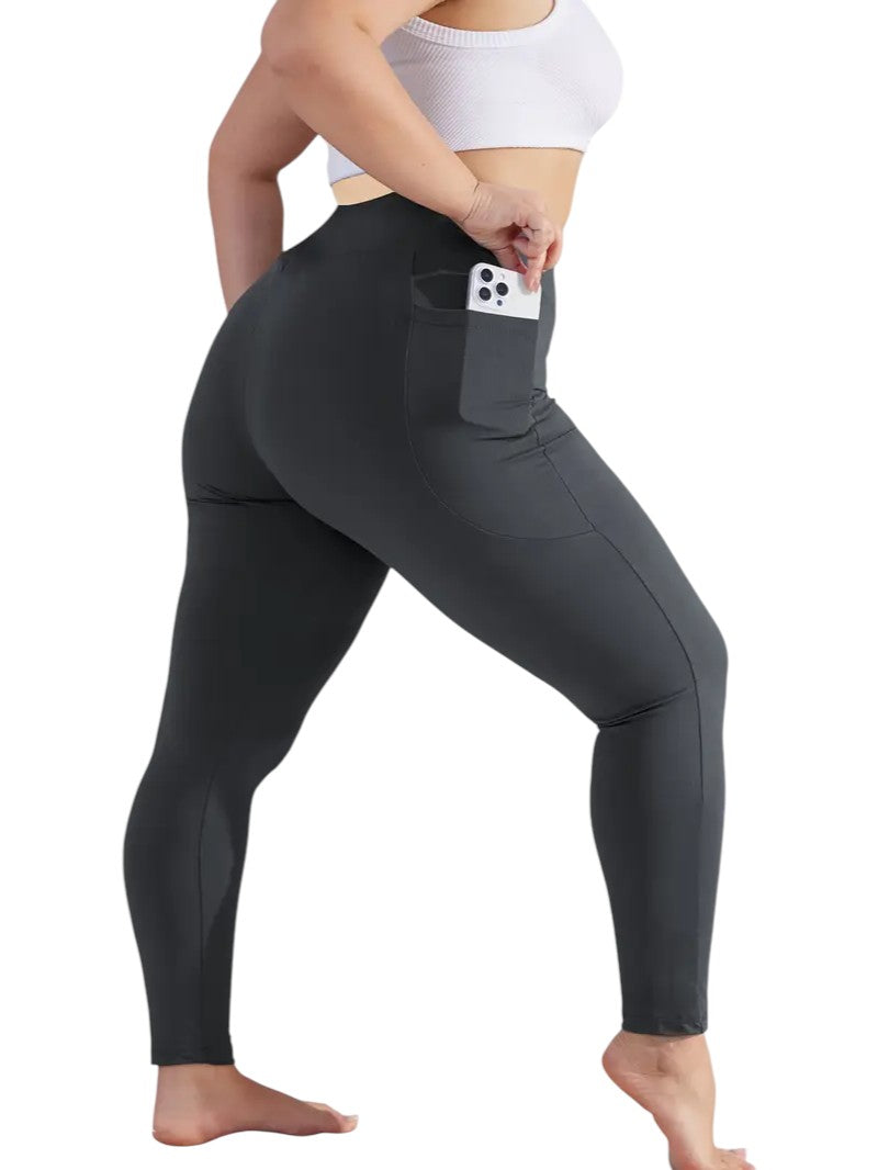 SOFTCURVE Pocket Legging